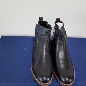 Franco Sarto Black Leather Chelsea Bootie Size 8 1/2 M